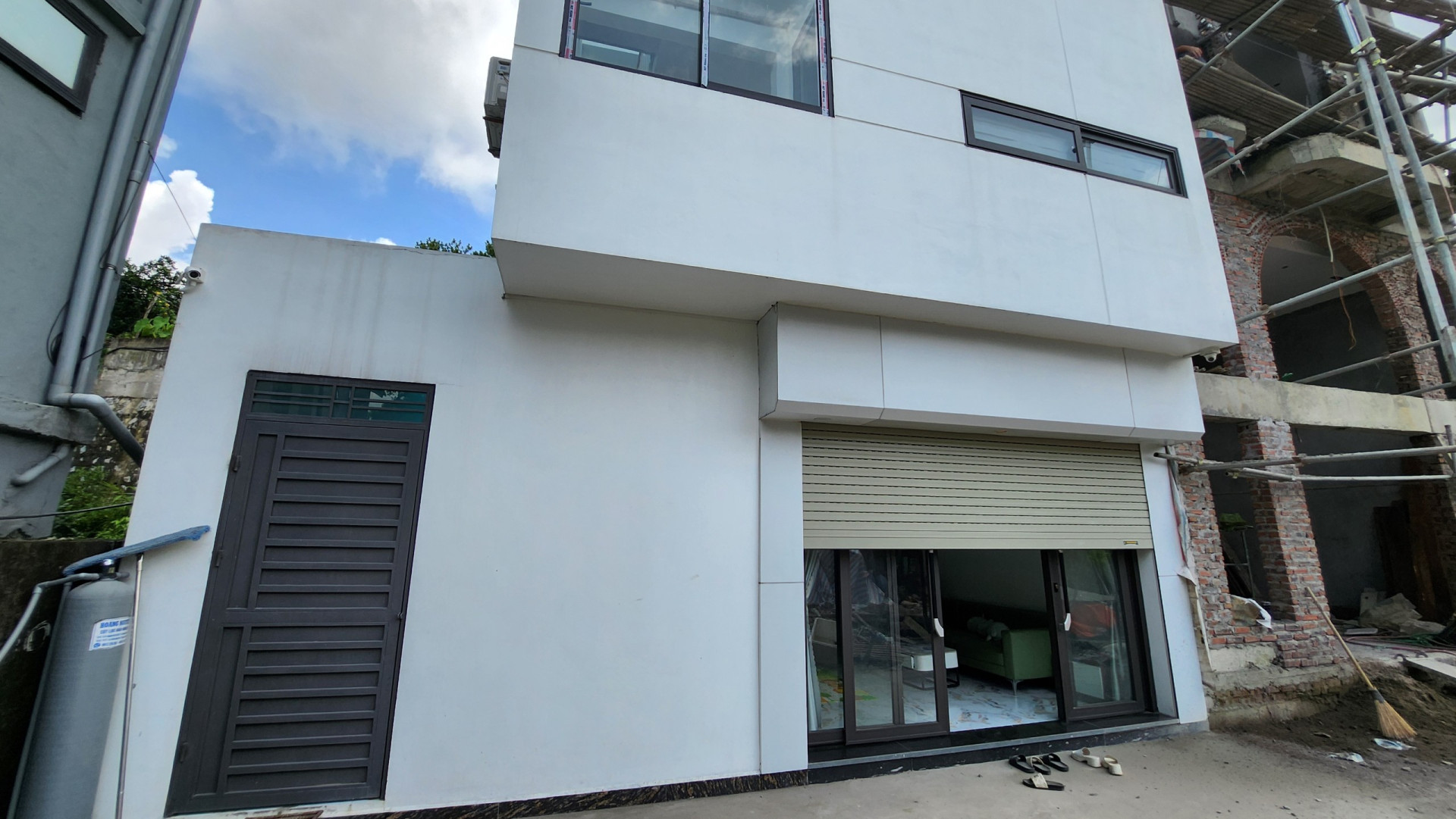 BÁN NHÀ 3 TẦNG PHƯỜNG CAO XANH - TỈNH QUẢNG NINH