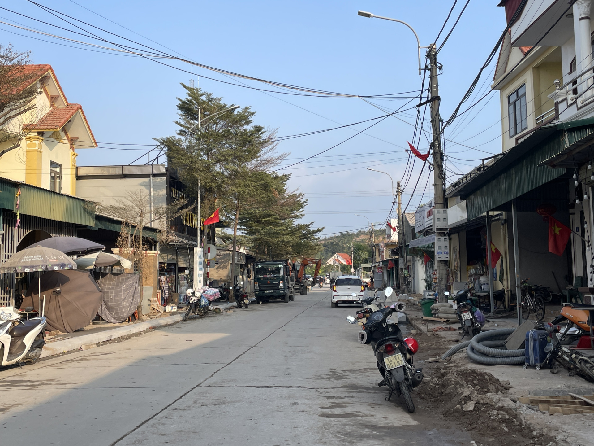 BÁN NHÀ TẠM PHƯỜNG TUẦN CHÂU - TỈNH QUẢNG NINH