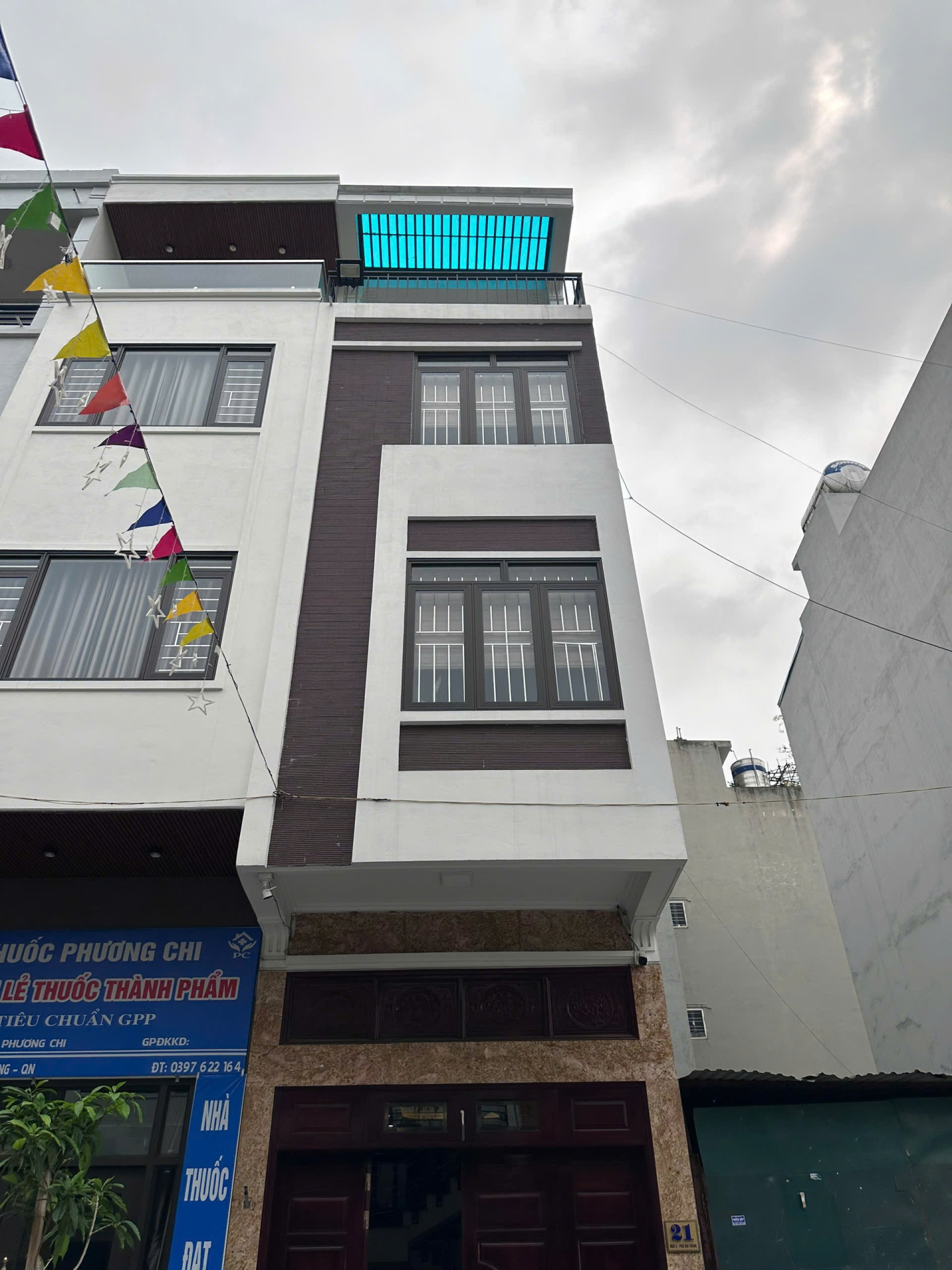 BÁN NHÀ 3,5 TẦNG PHƯỜNG HẠ LONG - QUẢNG NINH