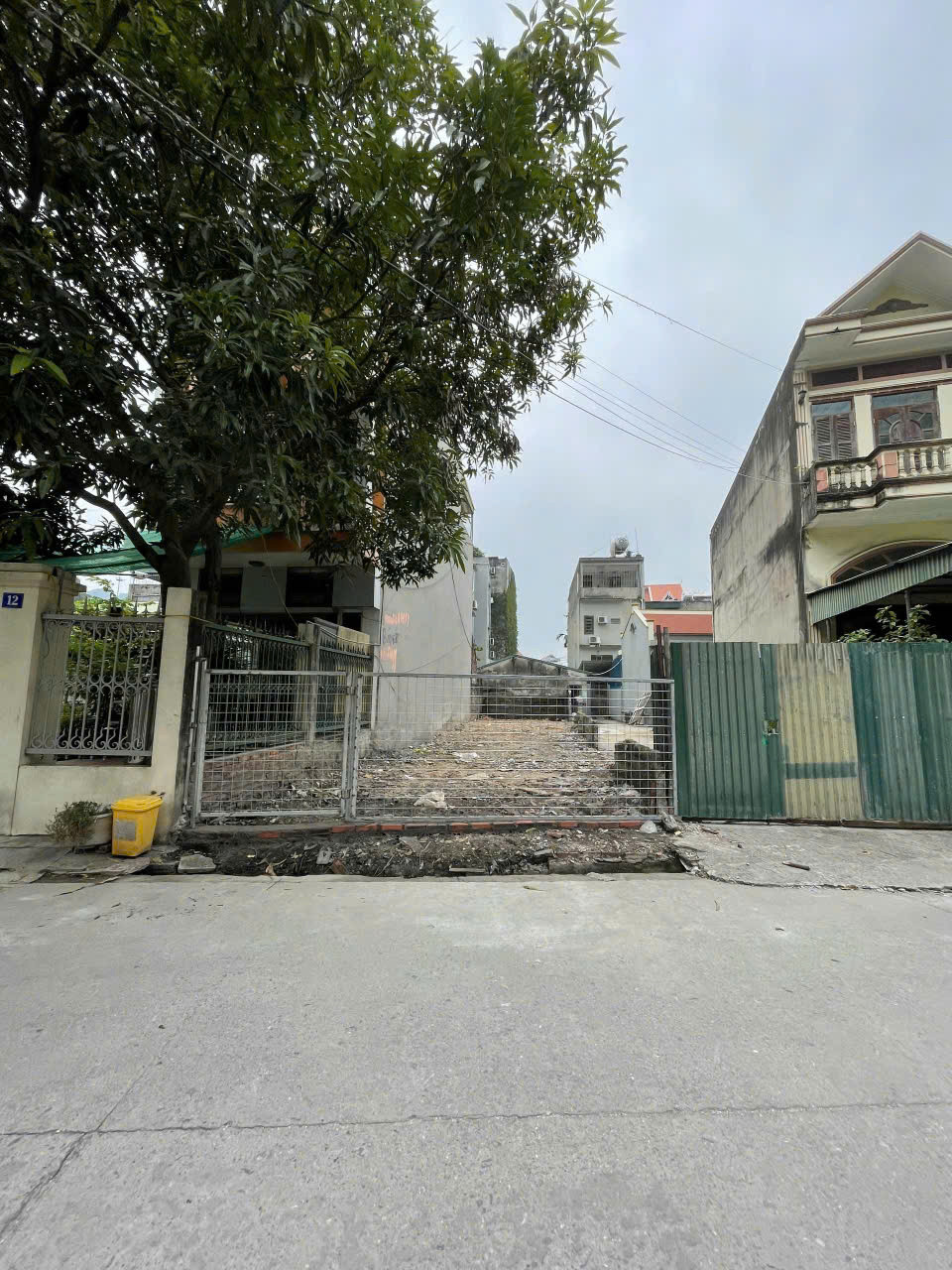 BÁN Ô ĐẤT Ở KHU DÂN CƯ ,  PHƯỜNG HẠ LONG TỈNH QUẢNG NINH