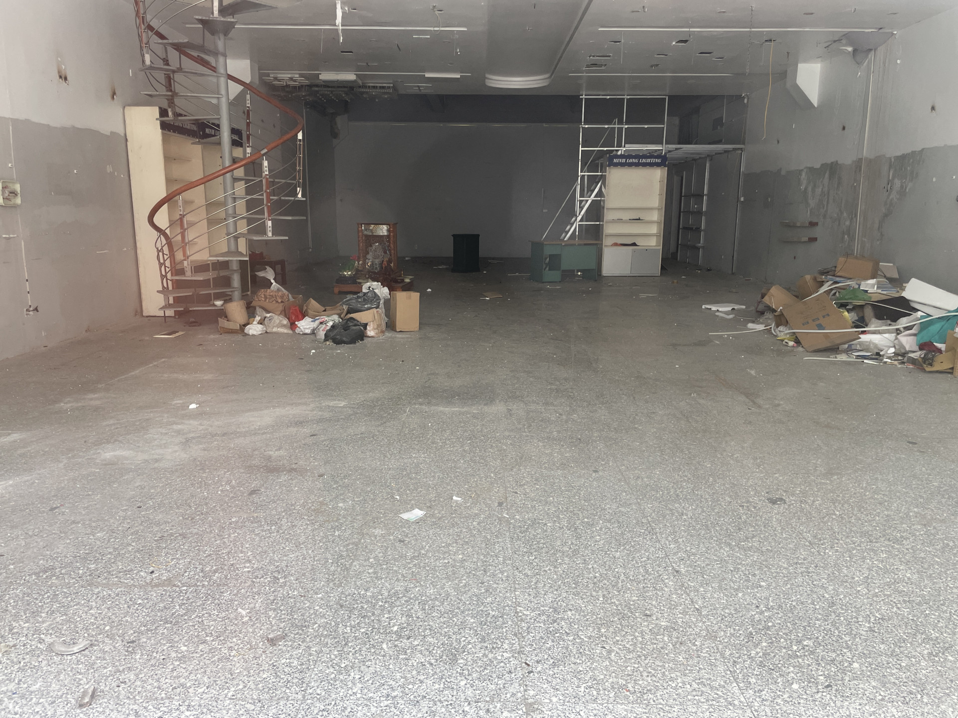 CHO THUÊ NHÀ PHỐ 01 TẦNG PHƯỜNG HỒNG GAI - TỈNH QUẢNG NINH