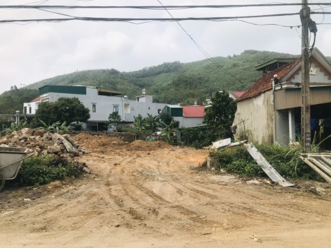 VD521 - BÁN ĐẤT Ở KHU DÂN CƯ ĐẶC KHU VÂN ĐỒN - TỈNH QUẢNG NINH