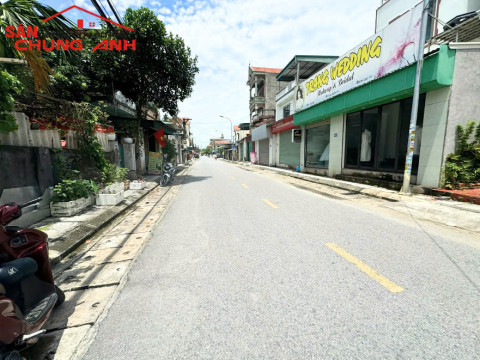 QY638 -  BÁN NHÀ PHỐ 2,5 TẦNG TIỀN AN - PHƯỜNG QUẢNG YÊN - TỈNH QUẢNG NINH 