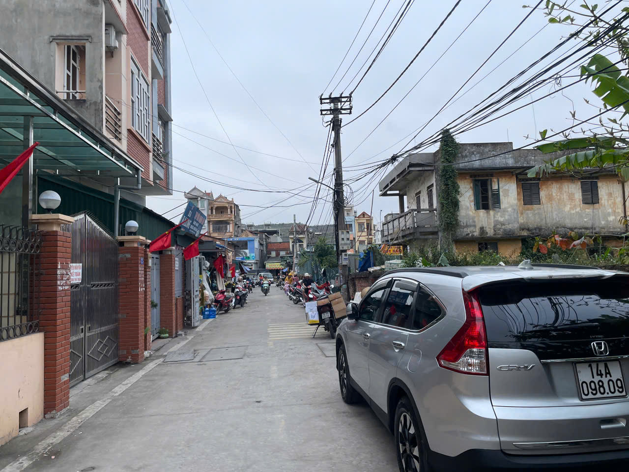 BÁN NHÀ RIÊNG 3 TẦNG PHƯỜNG VIỆT HƯNG - TỈNH QUẢNG NINH